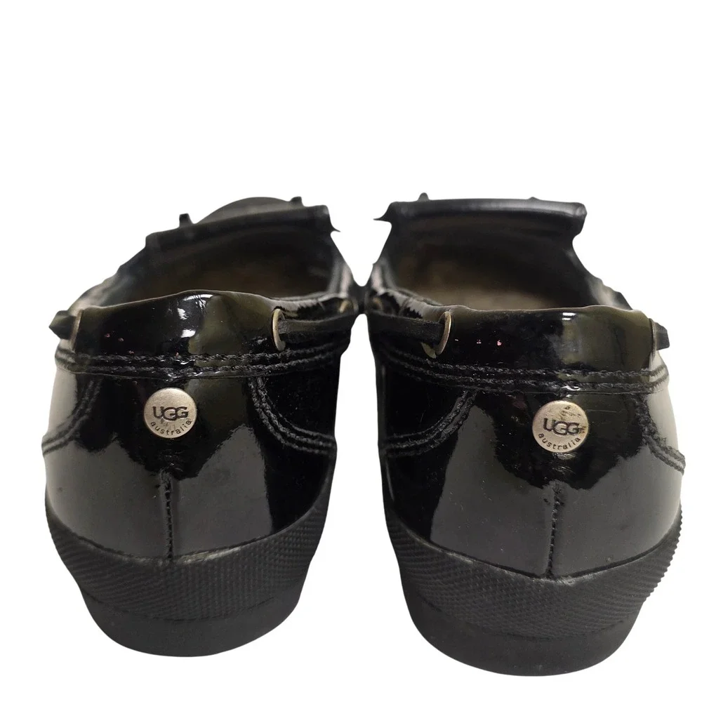 UGG Sz 8 Ashdale‎ Black Patent Shearling Lined Duck Moc Slip On Flats Waterproof